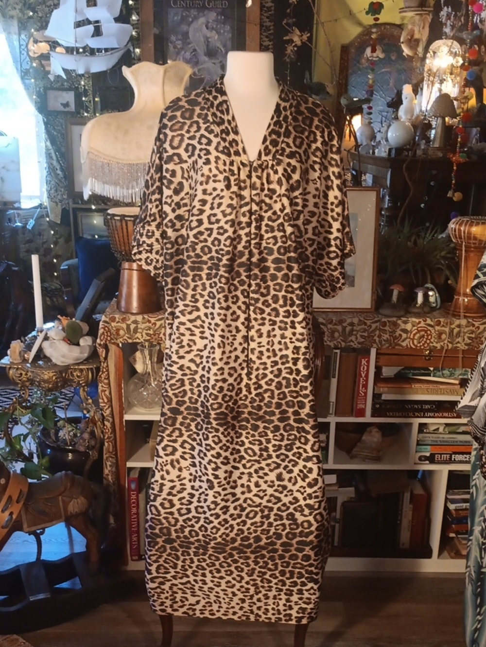 Vintage Leopard Print Women's Caftan Nightgown - Beige Brown